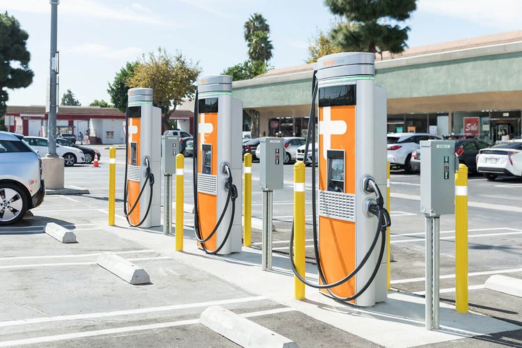 EV Charging Stocks: Who wins? CHPT VLTA EVGO BLNK