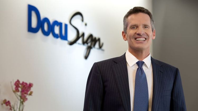 DocuSign Crash 📉 WAIT! (DOCU vs DBX vs ADBE) Stock Analysis